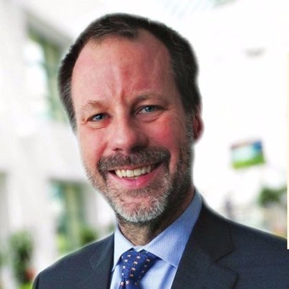 Edward J Schloss MD