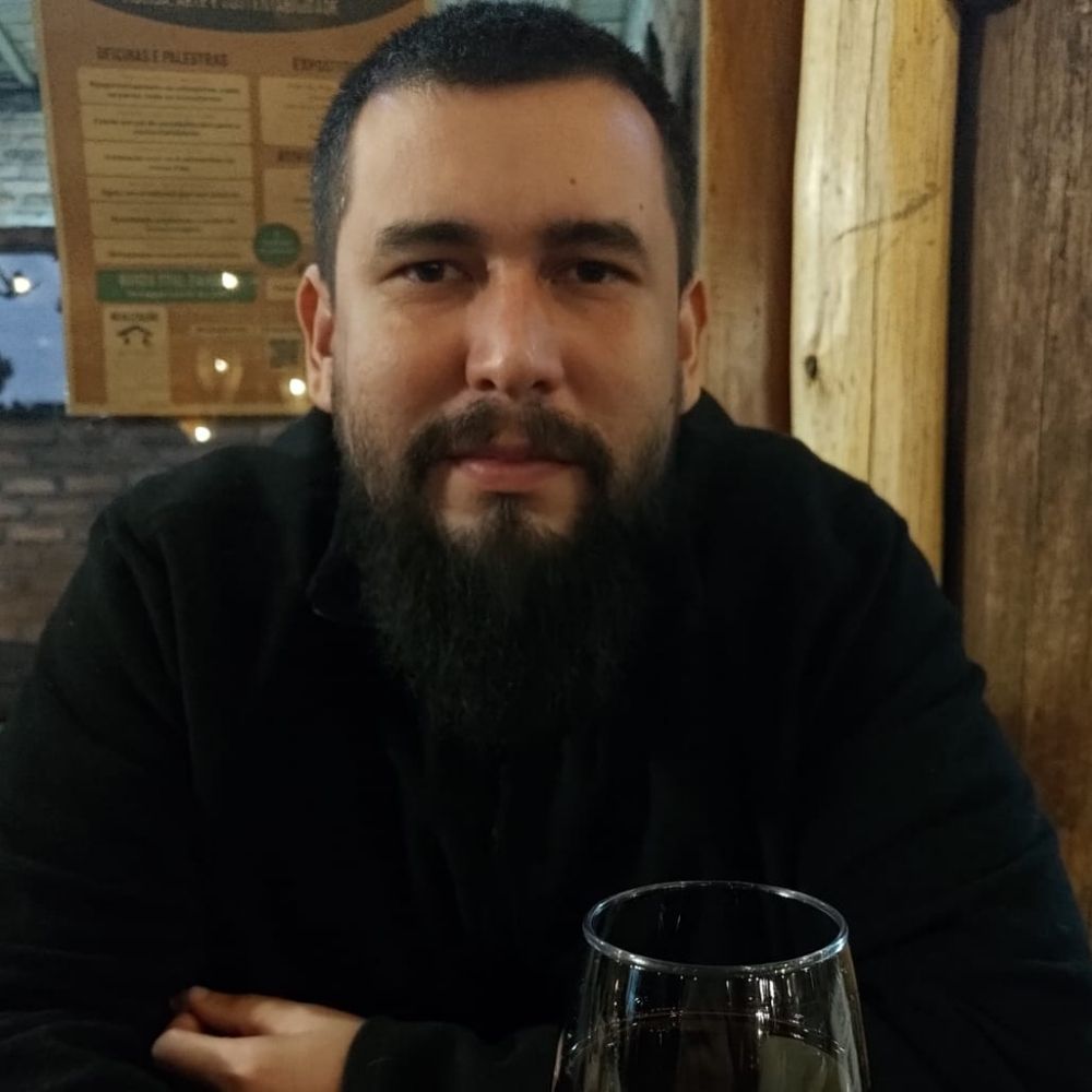 Rafael Moura 