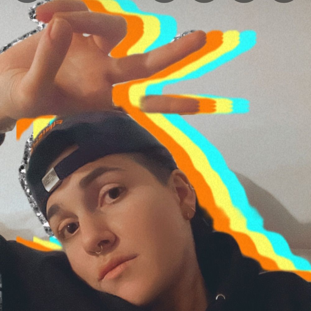 RL (they/them)
