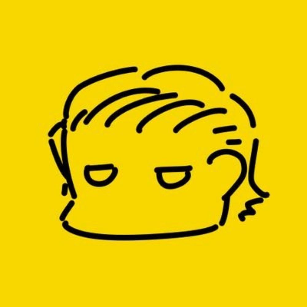 アダム