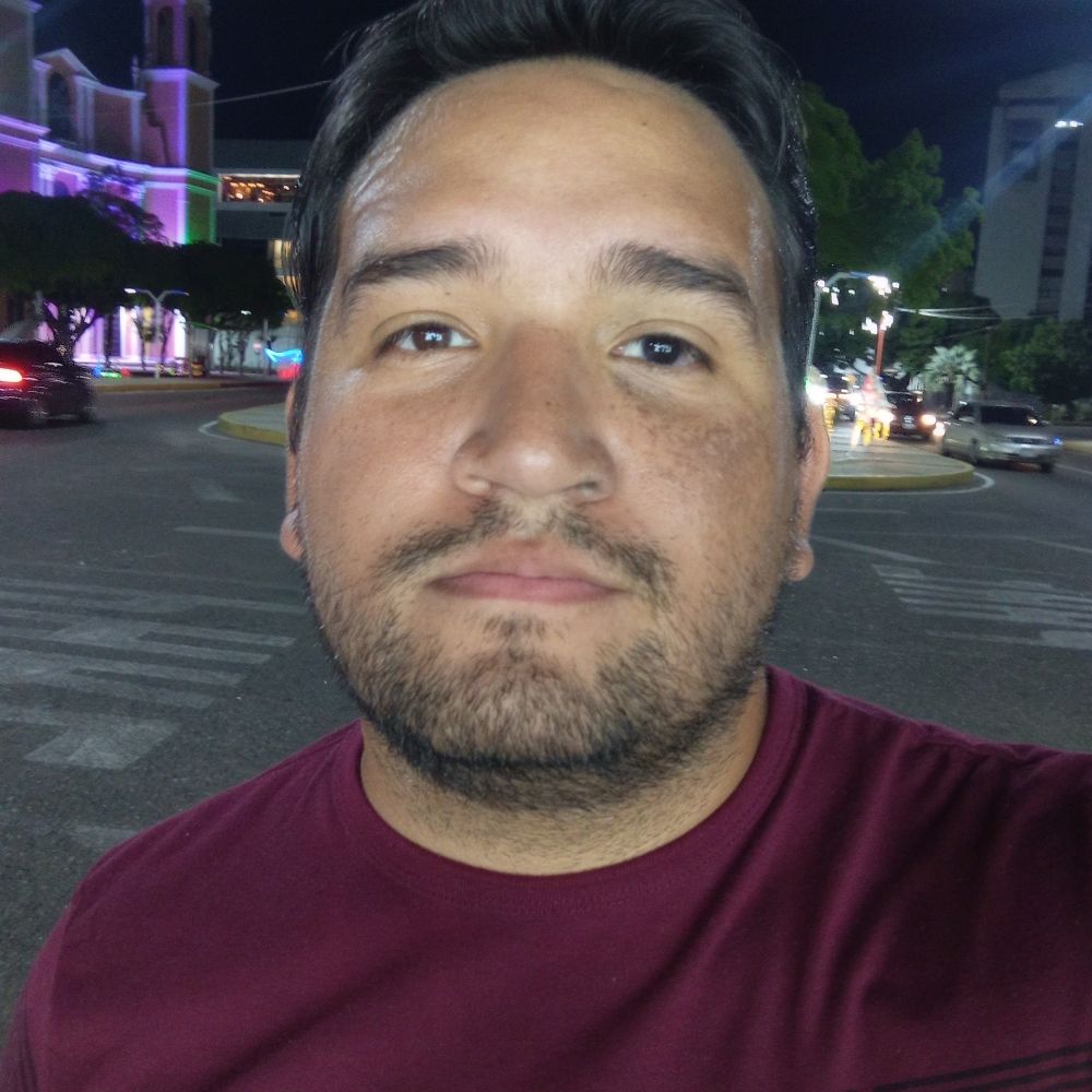 Carlos Chirinos
