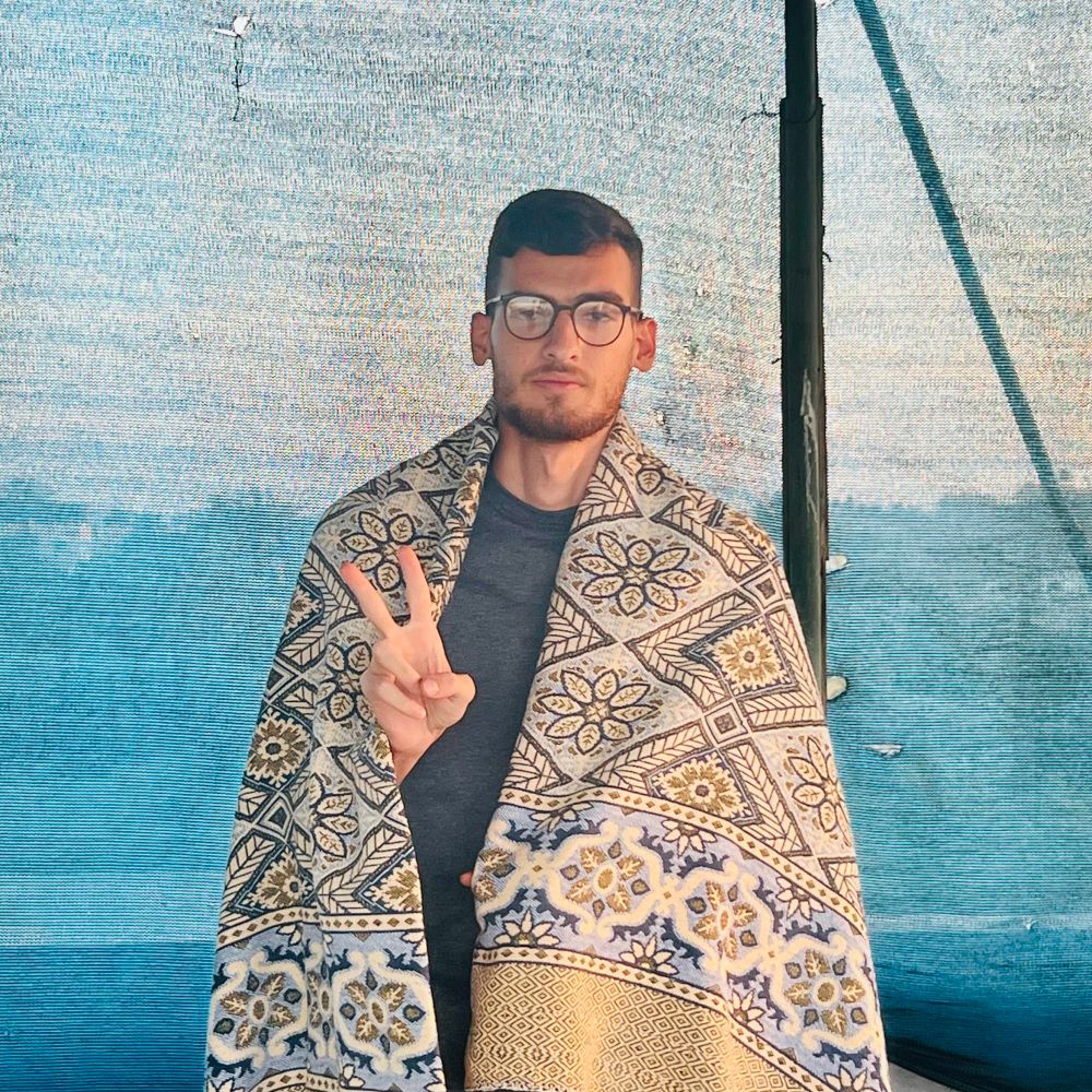 BLANKET MAN ⭐️