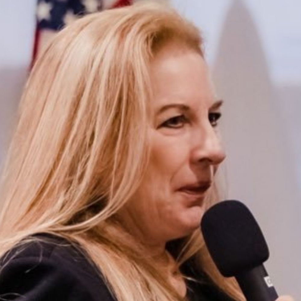 Lisa Osborn