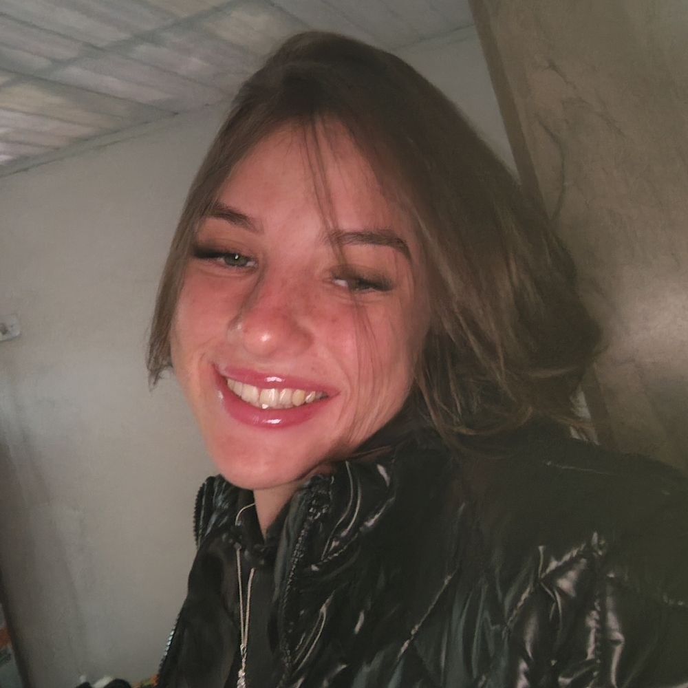 Manuzynha_linda