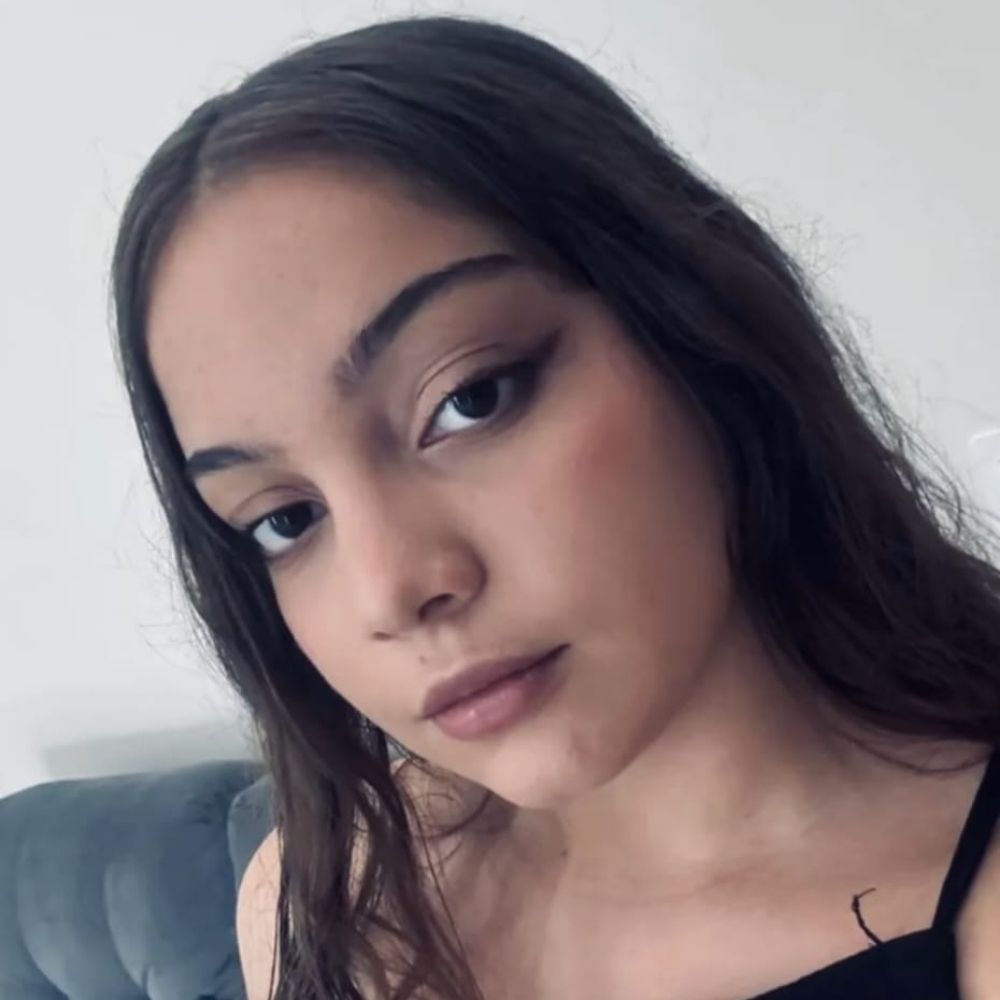 clara💭