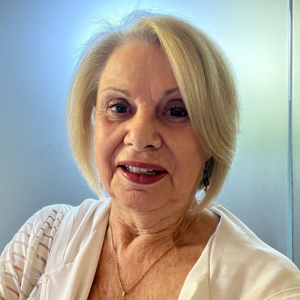 Sandra Moll Holden