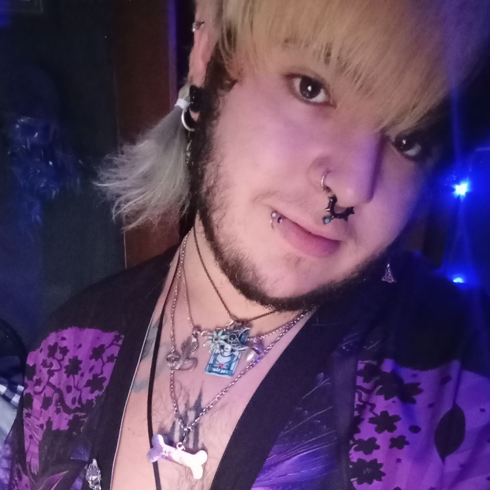 Elliot Vas Nox