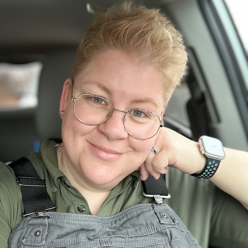 Steph Ansley (they/them)