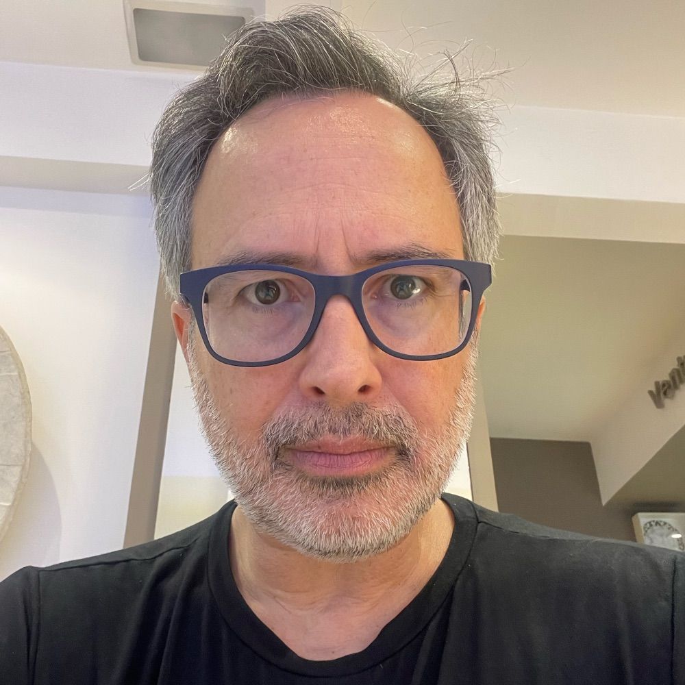 Leo Lopes
