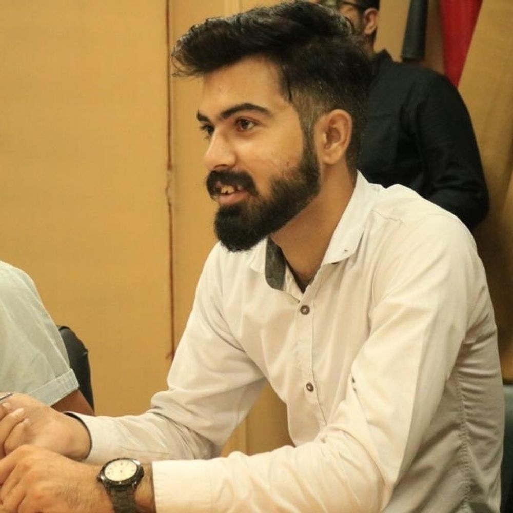 Talha Mahdi