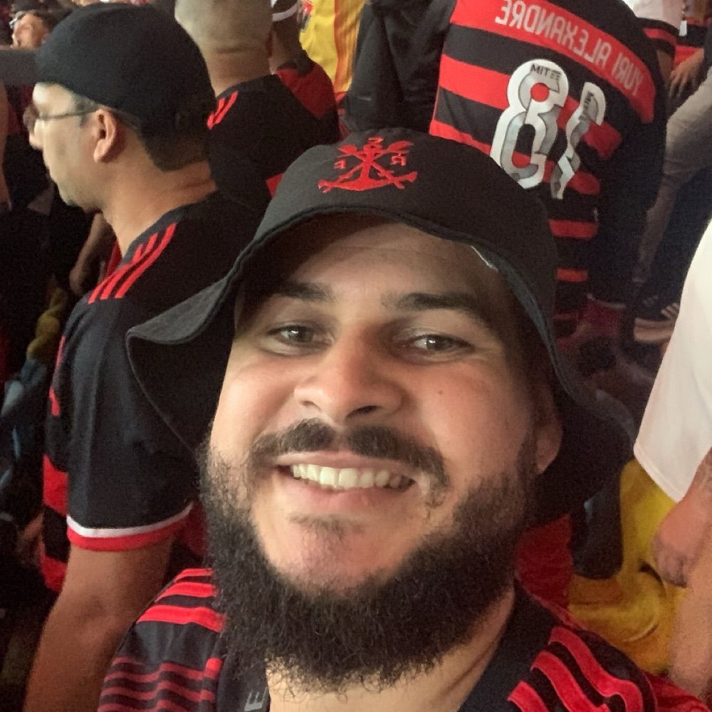 Igor César 👊🏻⚫️🔴