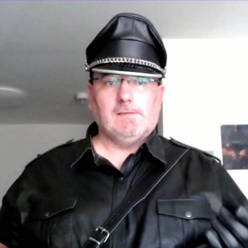 LeatherMaster 23