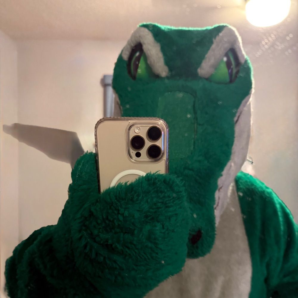 Chompz