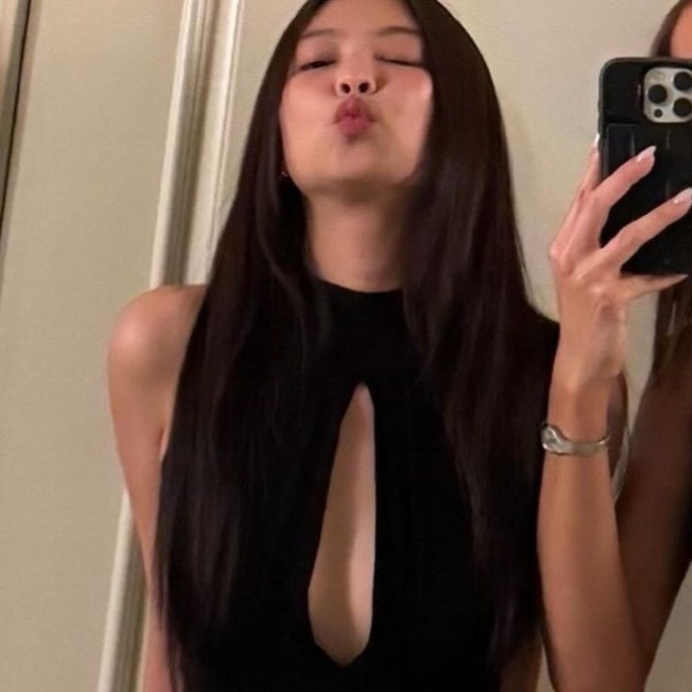 bella៹¹¹