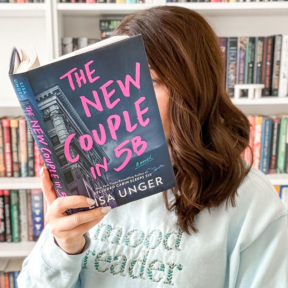 Caileigh | mood reader | mostly thrillers