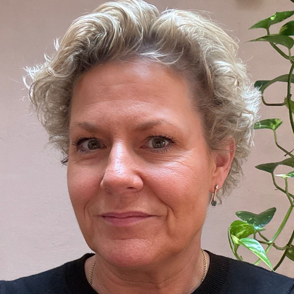 Dr Helen Webberley