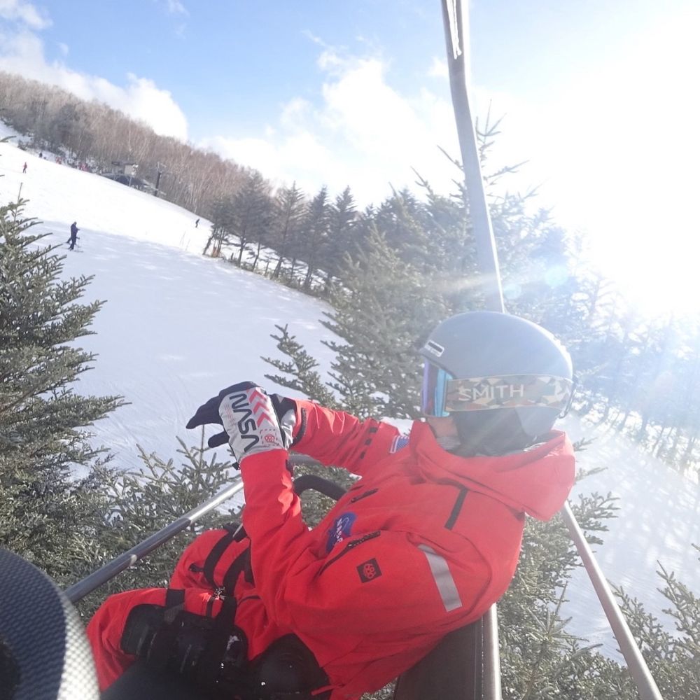 Snowboarding in Japan