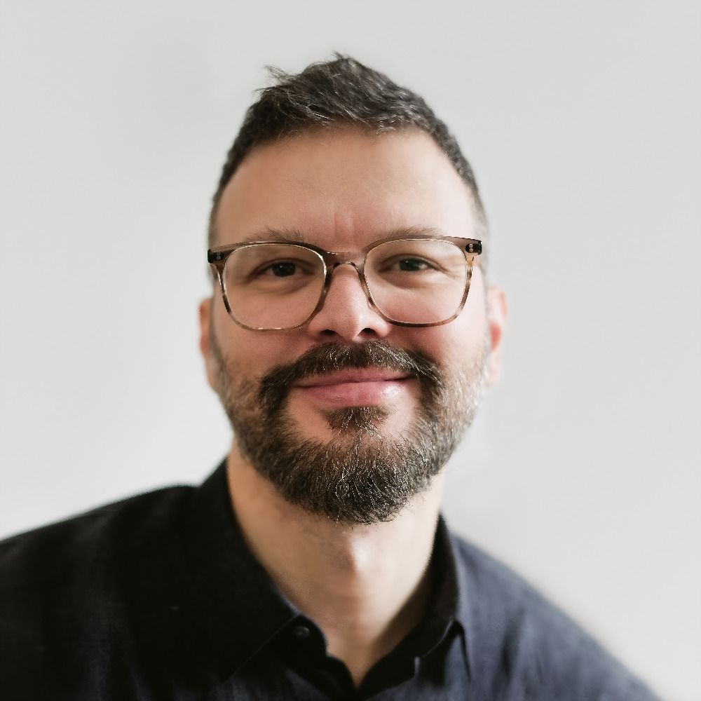 Alex Kolundzija
