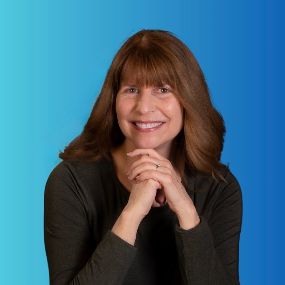Sharon Lynn