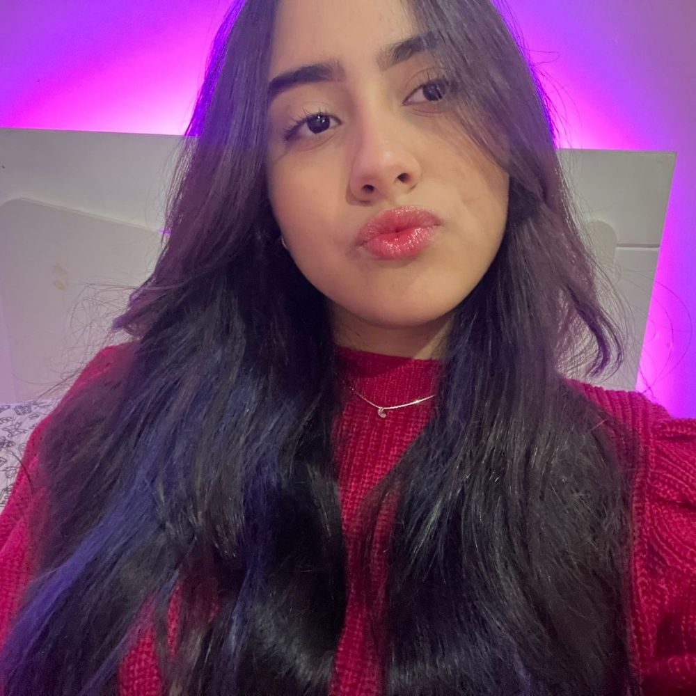 Vivi💜