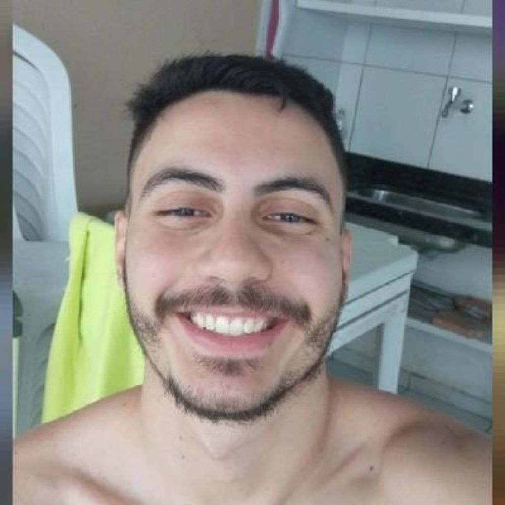 LukinhasRodrigez ◤✠◢