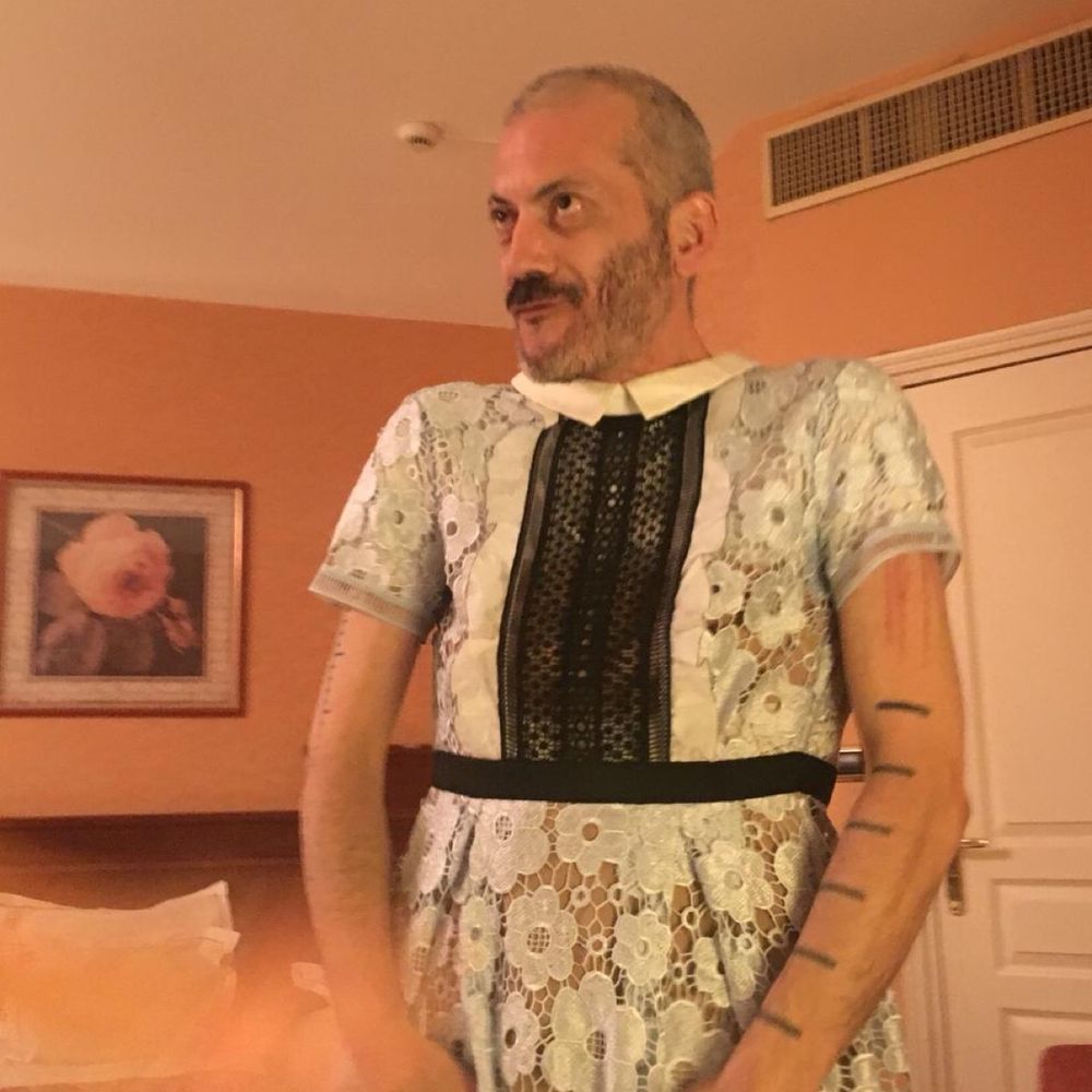 Folle à moustache