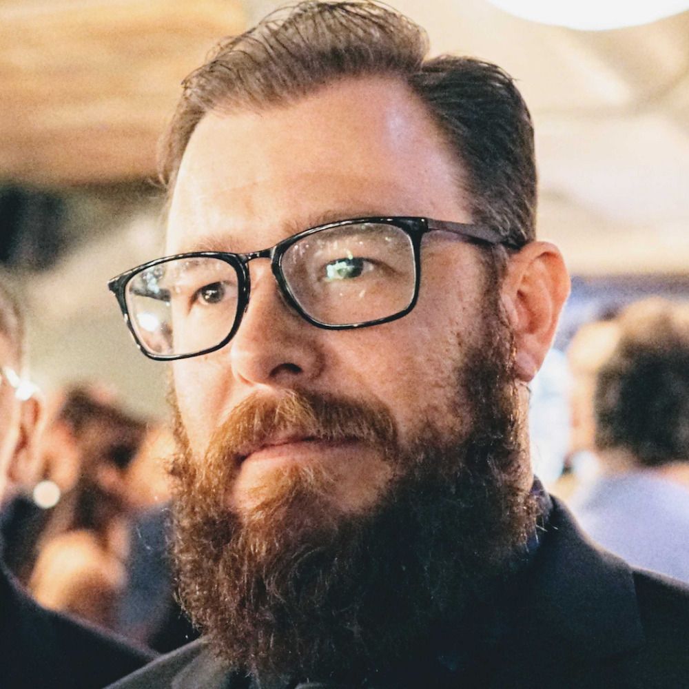 Andy George⁷