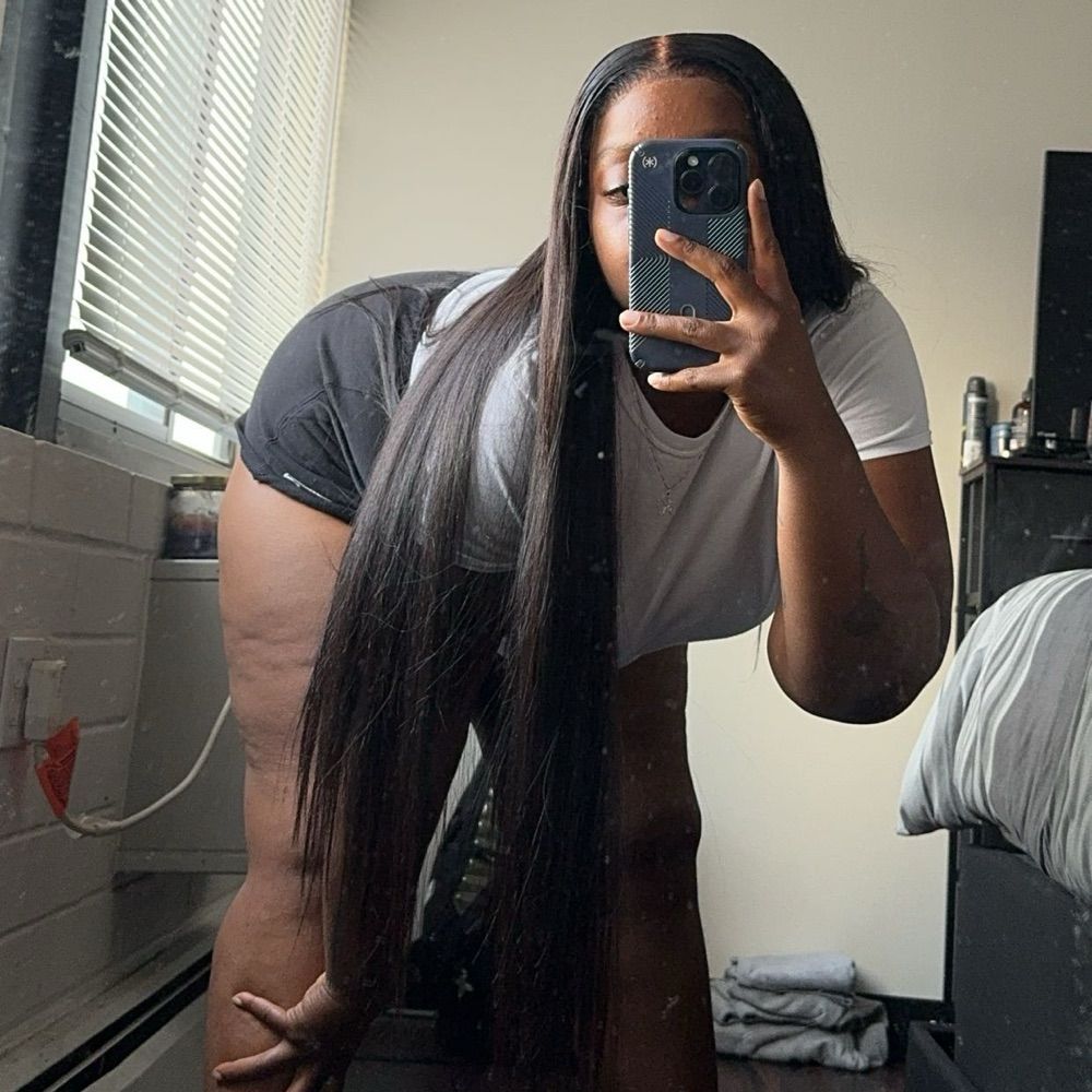 KᗩᗰᗰᗯITᗪᗩᗯᗩᗰᗰ 🍑
