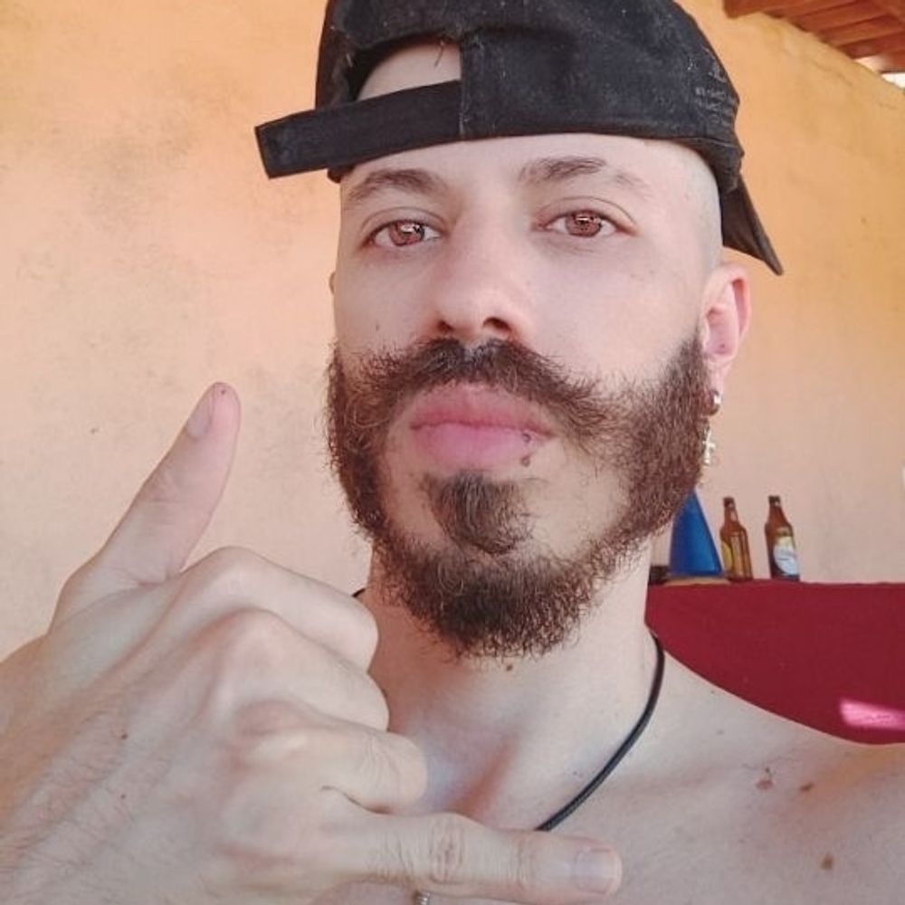𝙇𝙪𝙘𝙖𝙨 🚩