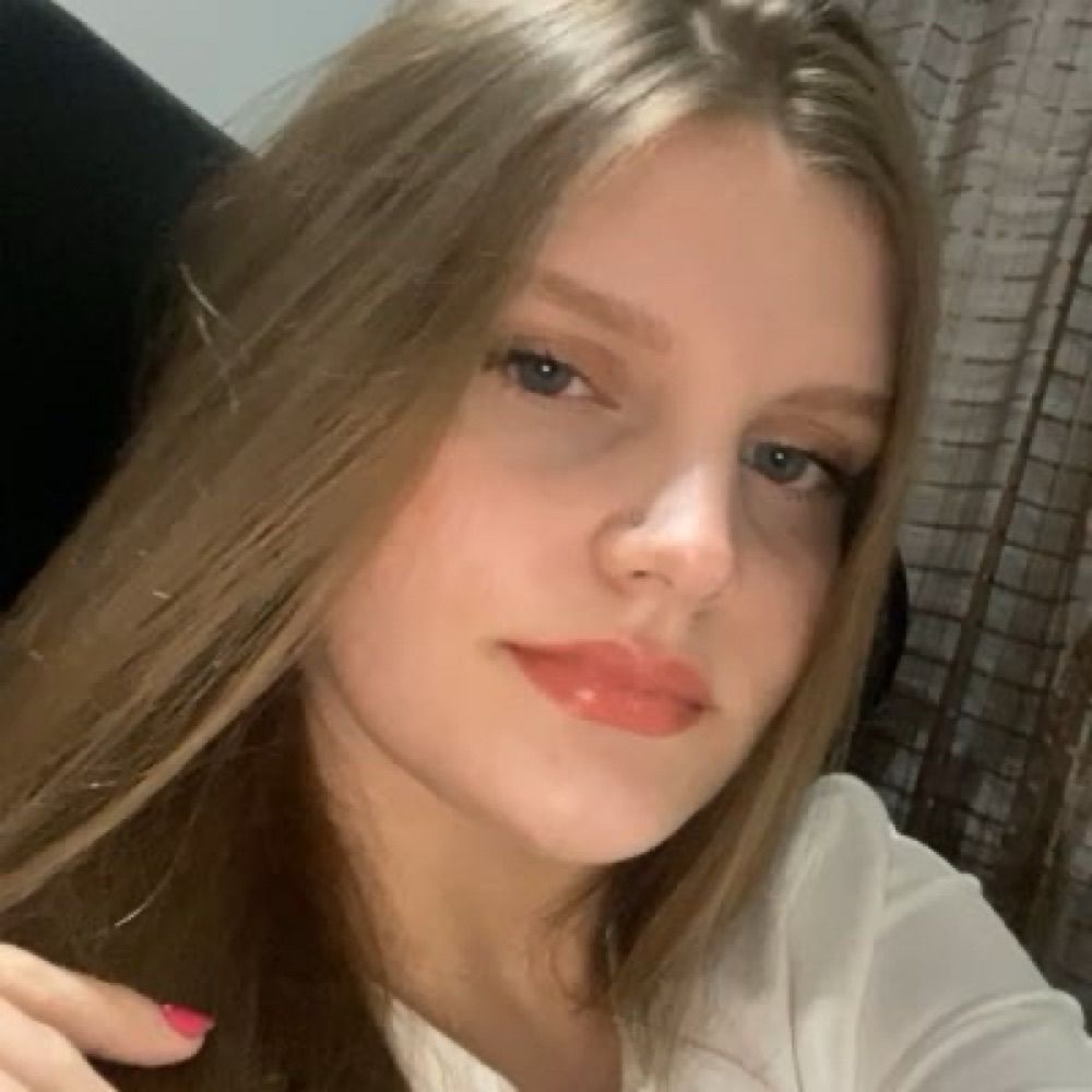 luisa🇮🇩