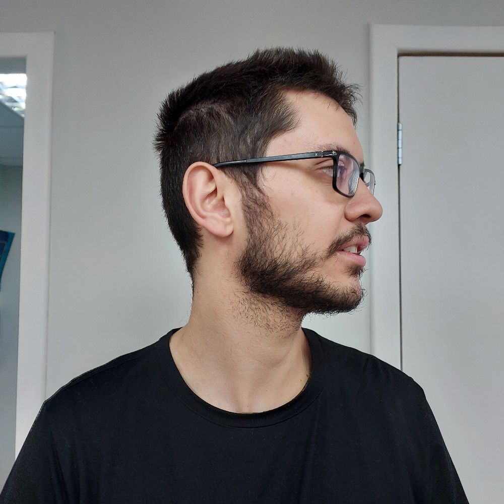 Gustavo Menezes 