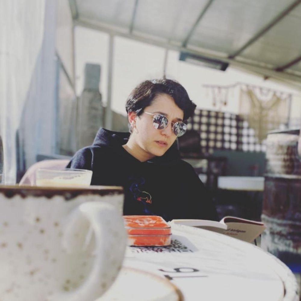 ezgi a.