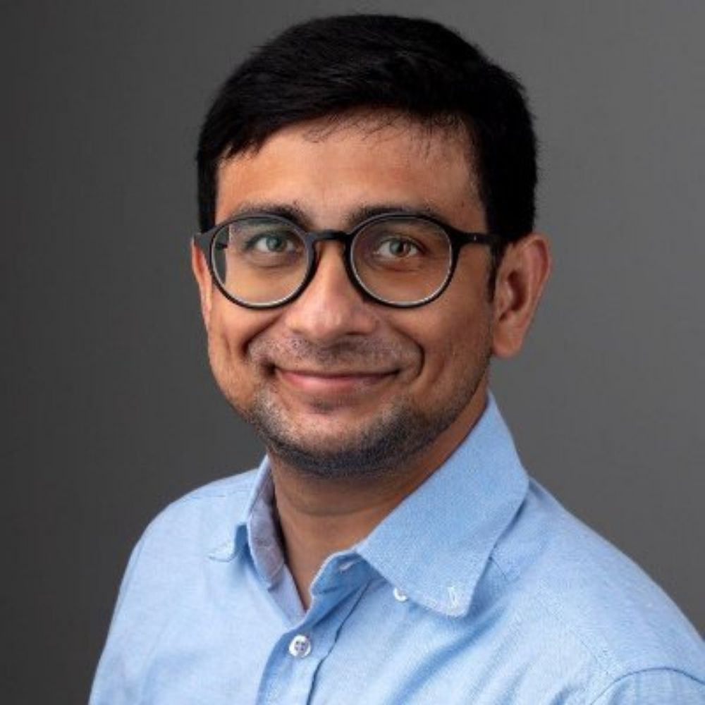 Avash Das