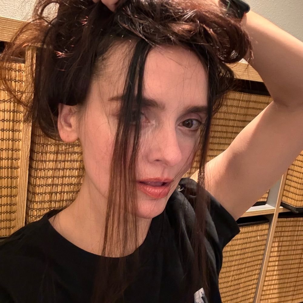 Una