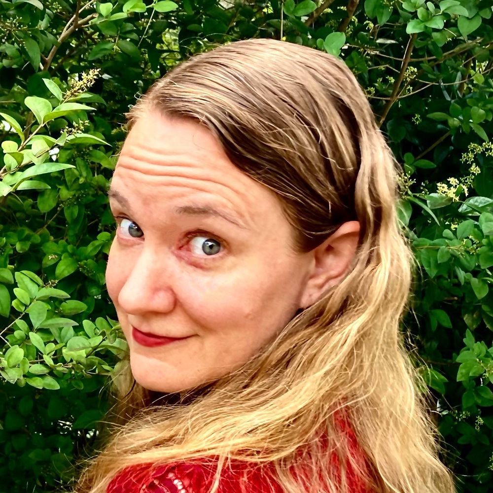 Leslie Vollard - Author