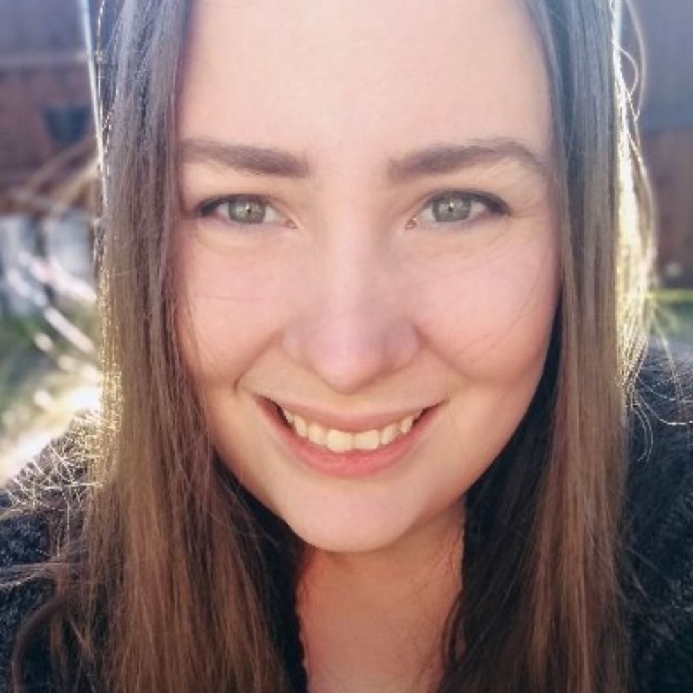 Laura Hirsbrunner 🍉😷's avatar