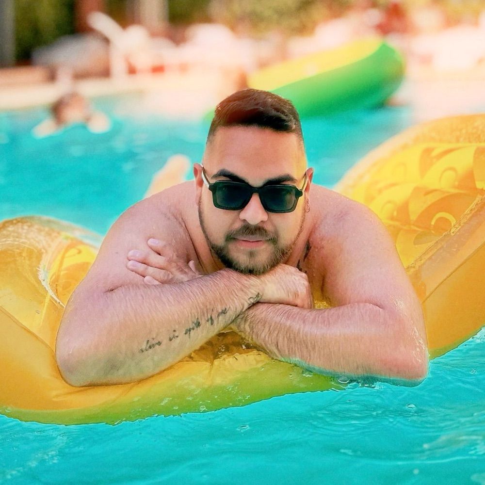 Victor