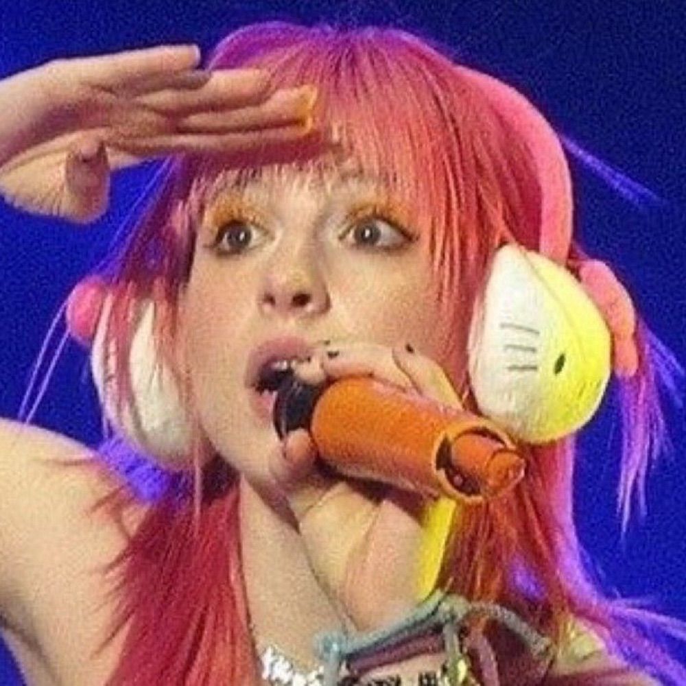 Yelyah Smailliw from Paramore
