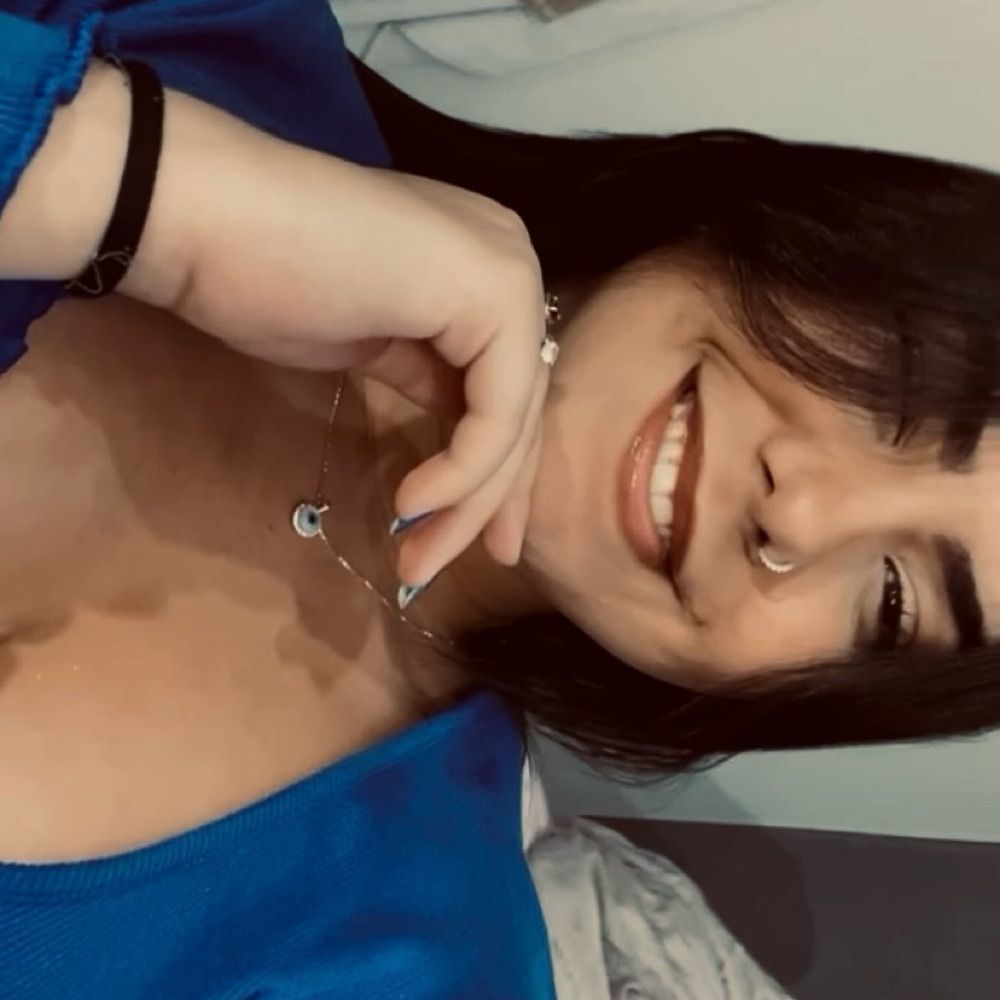Bella com dois L