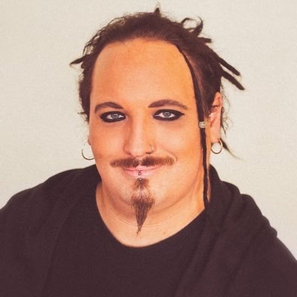 Fahbi Crow