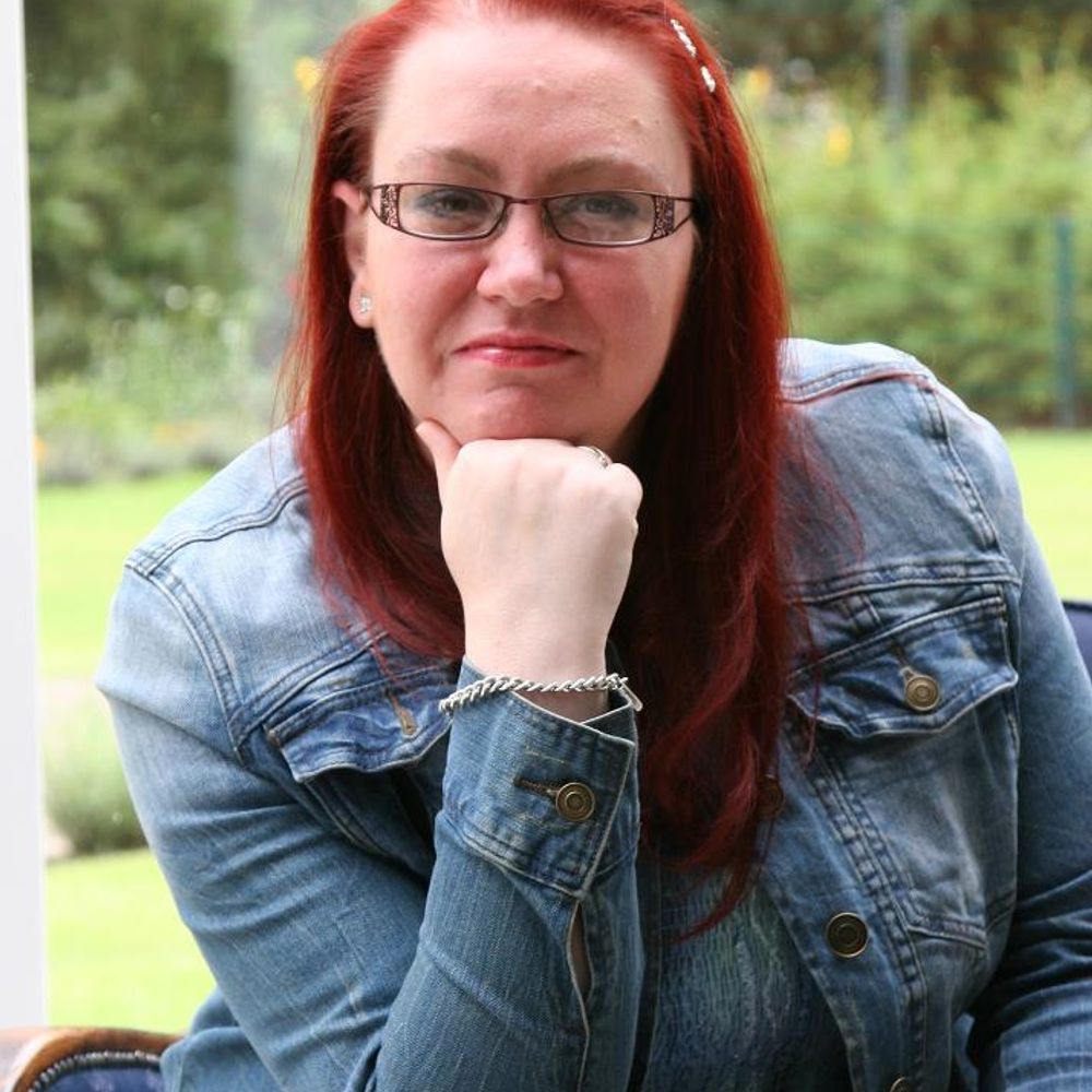 Dr Liz van Wessem