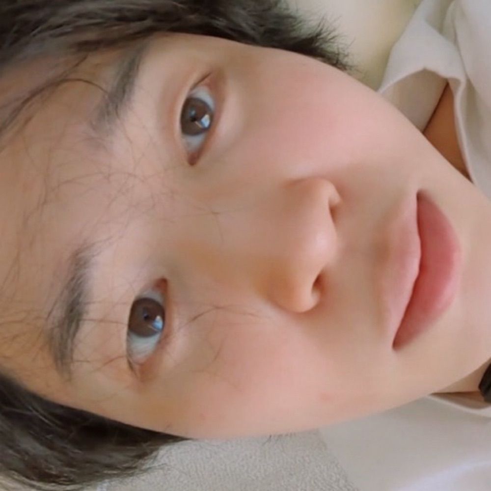 mimi ⋆ ୨୧