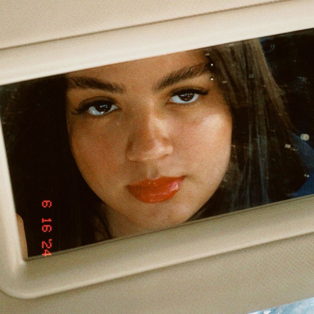 𝓛