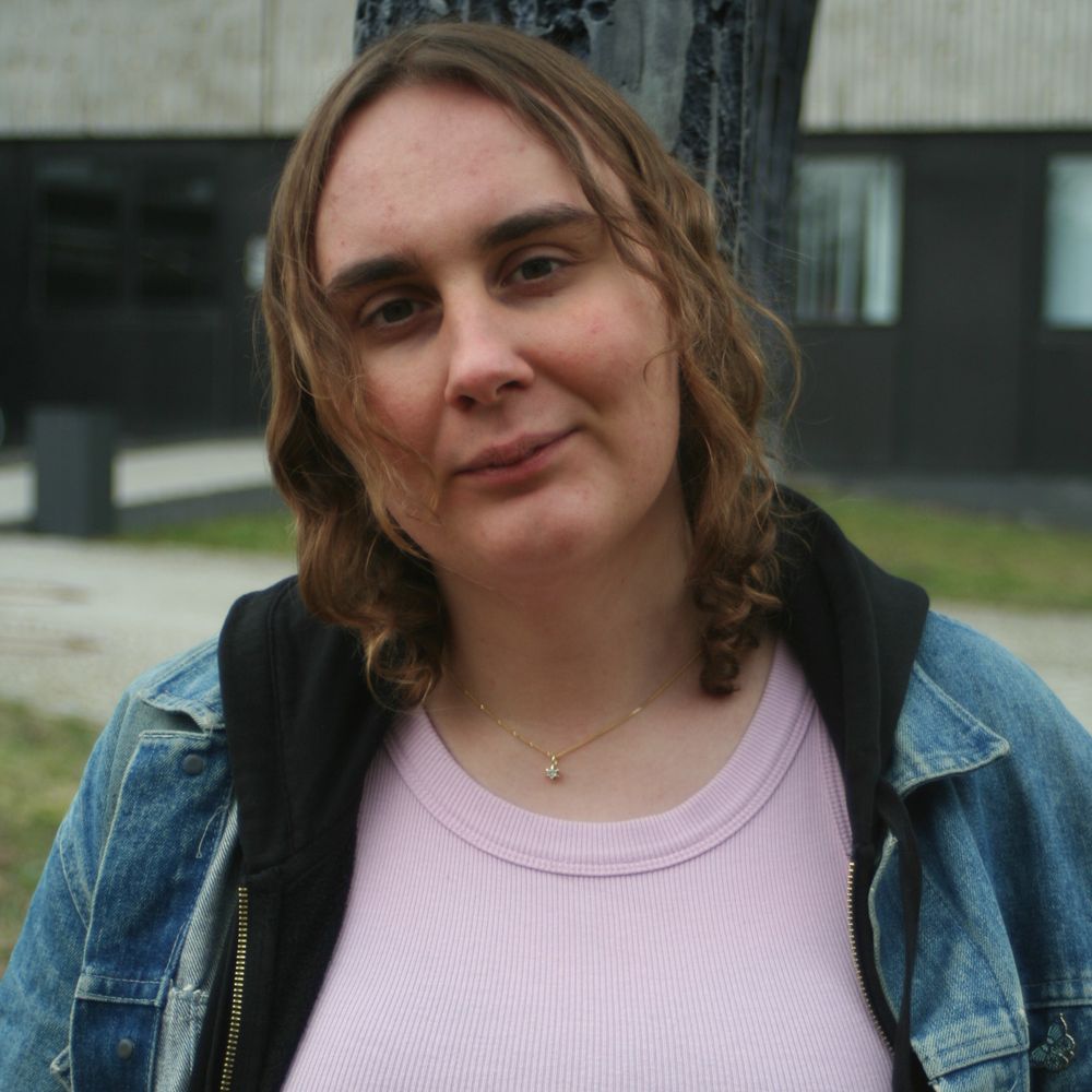 Nex Maris Winkler (they/them)