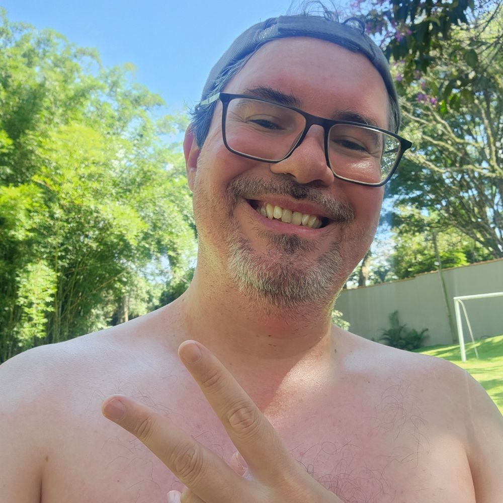 BrNudistGuy