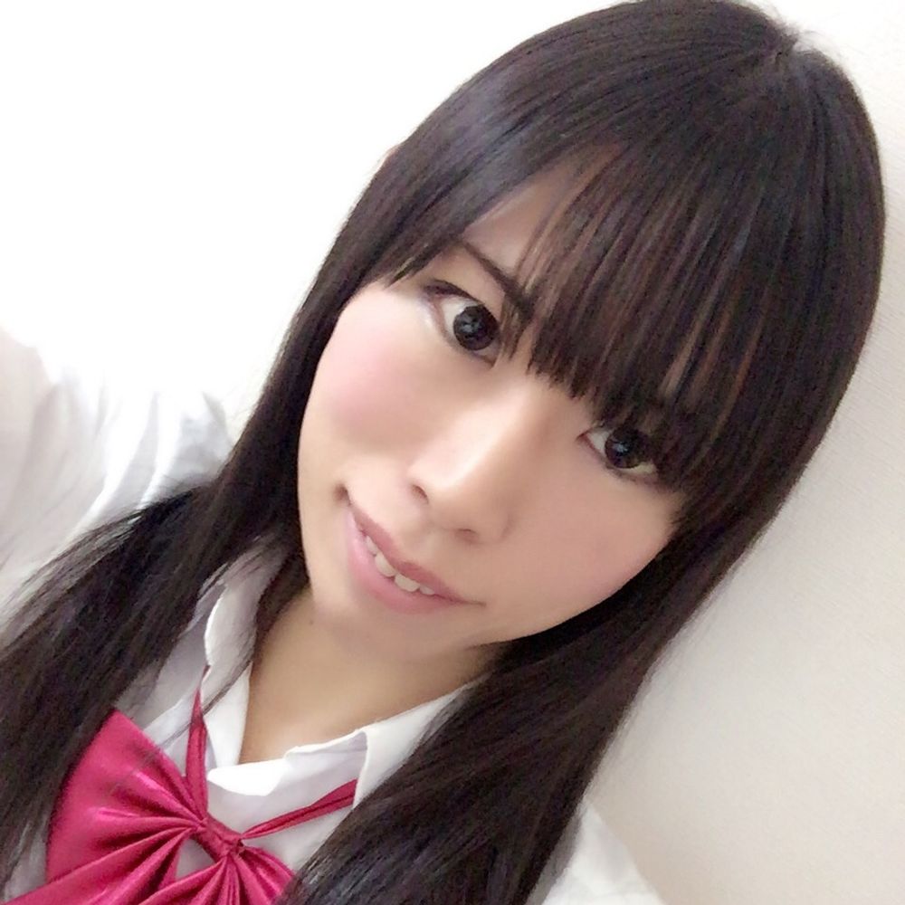 一色まな