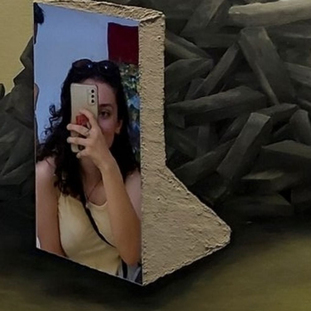 ,