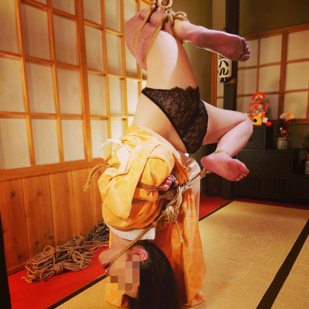 あや
