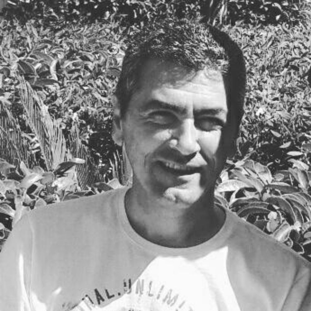 Özgür Düz