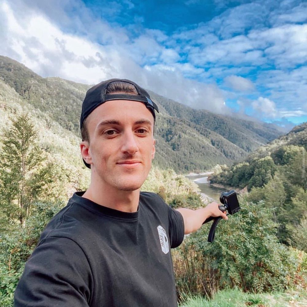 AaronLuce_official1